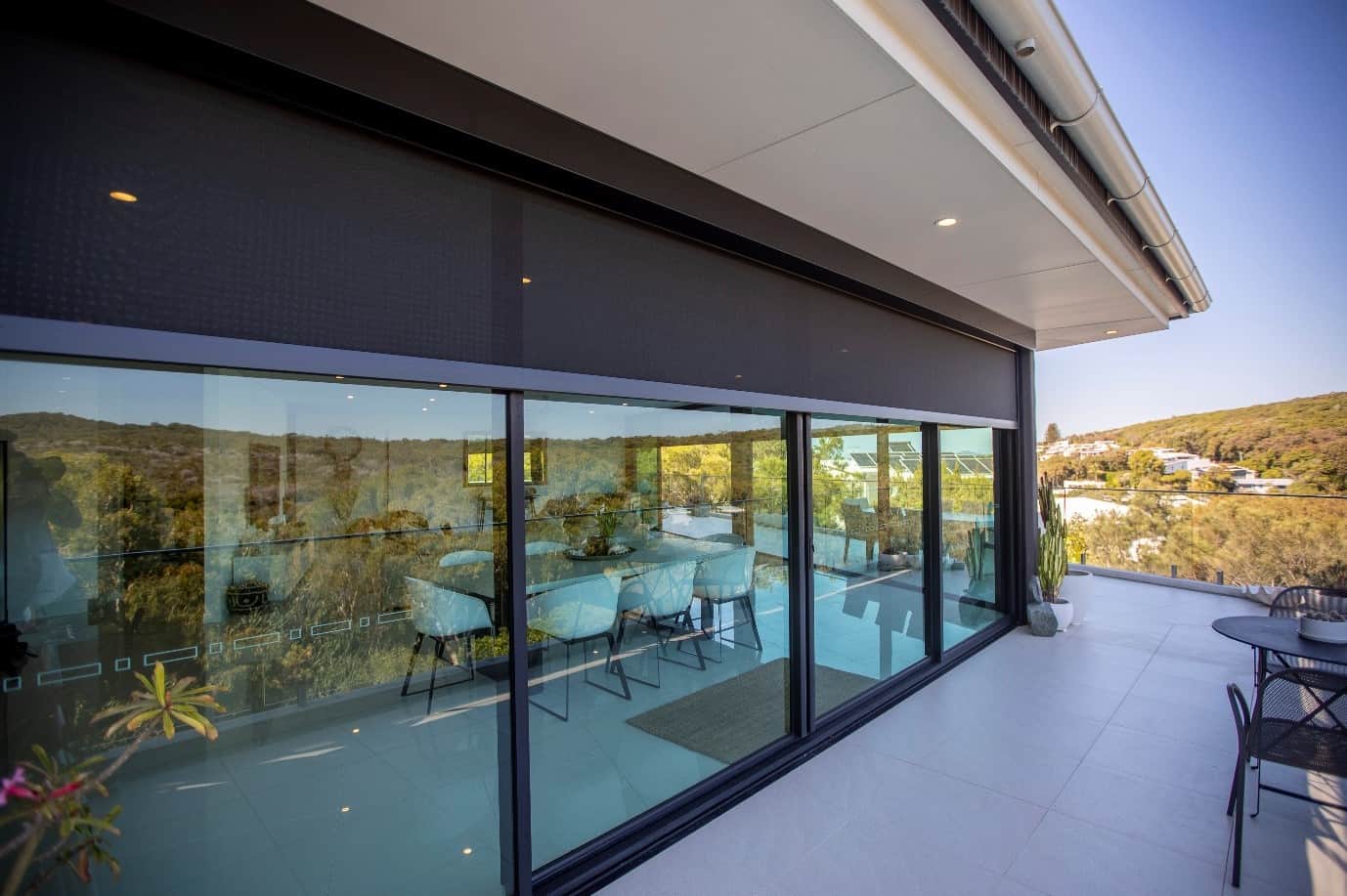 Top 6 Best Fabrics for Your Outdoor Awnings and Blinds FD Shutters